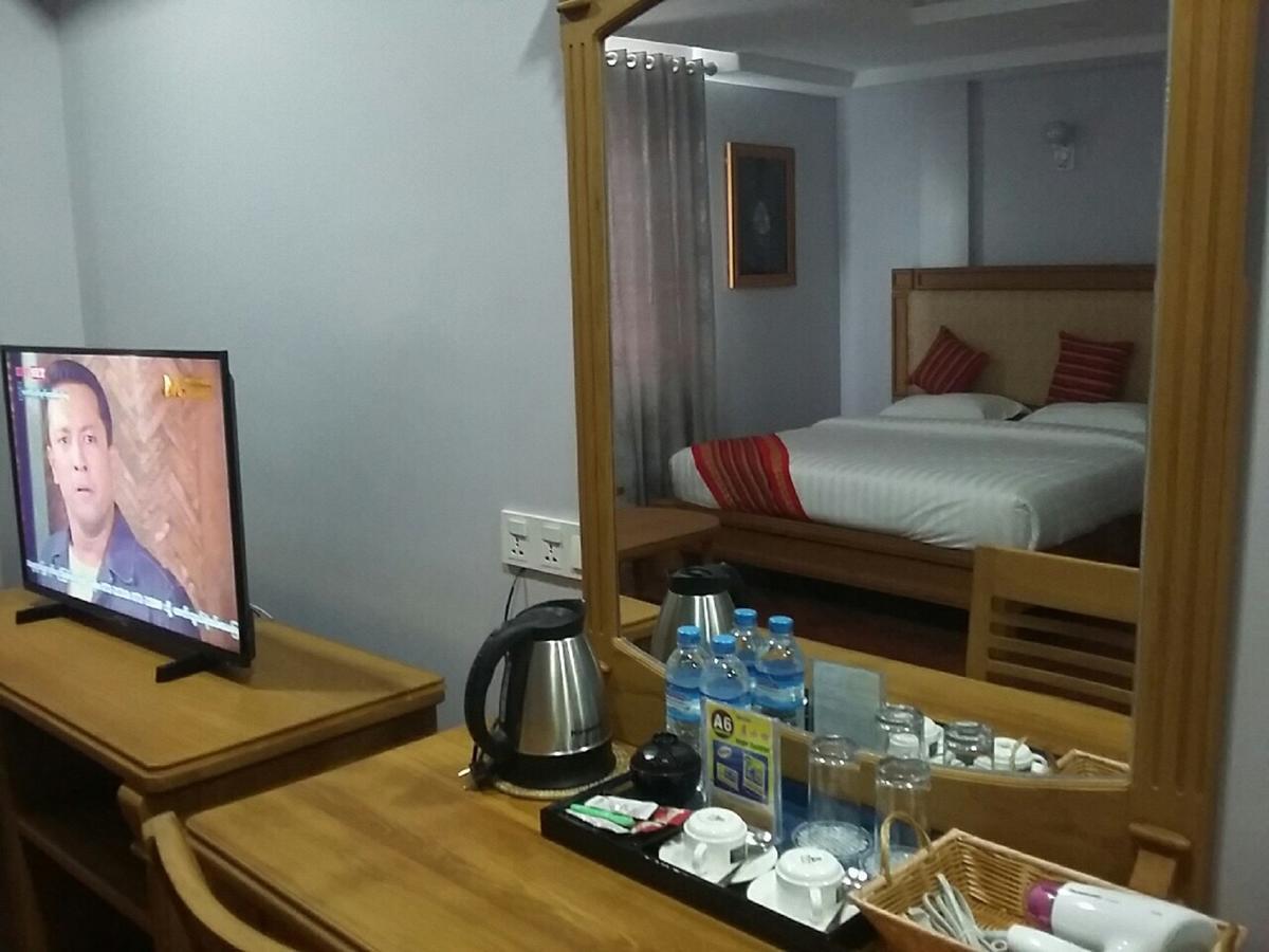 Amayar Nadi Hotel Mandalaj Kültér fotó
