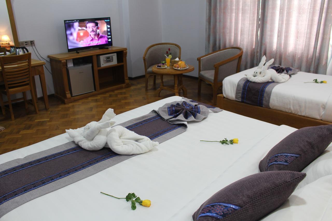 Amayar Nadi Hotel Mandalaj Kültér fotó