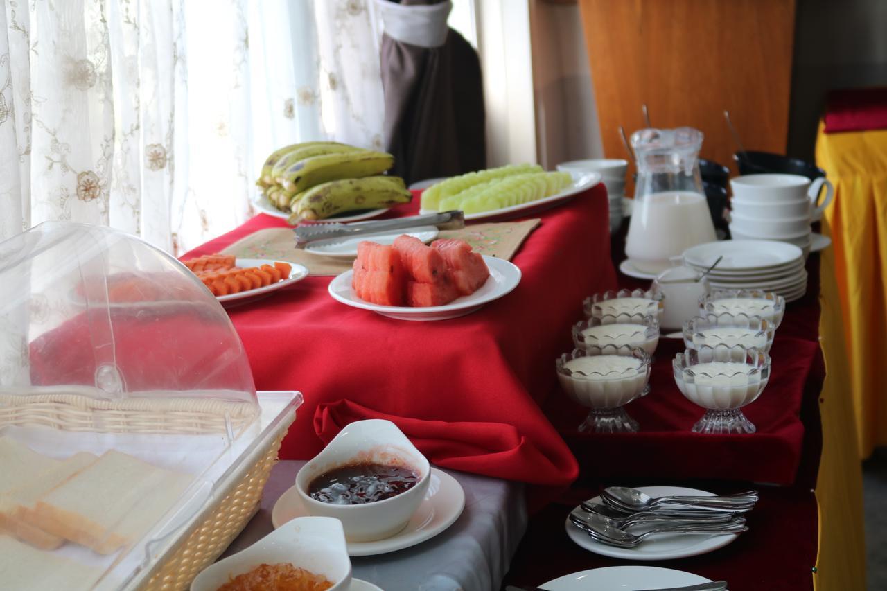 Amayar Nadi Hotel Mandalaj Kültér fotó