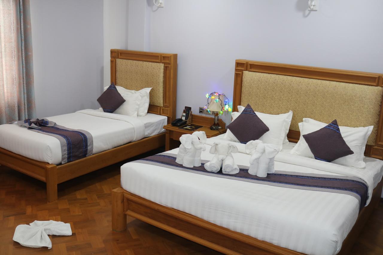 Amayar Nadi Hotel Mandalaj Kültér fotó